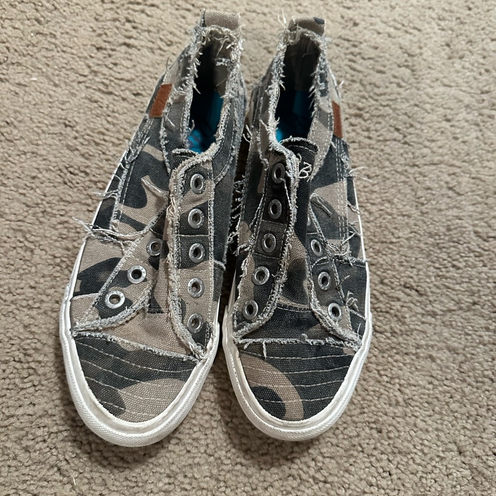 Stylish Camouflage Women’s Shoes